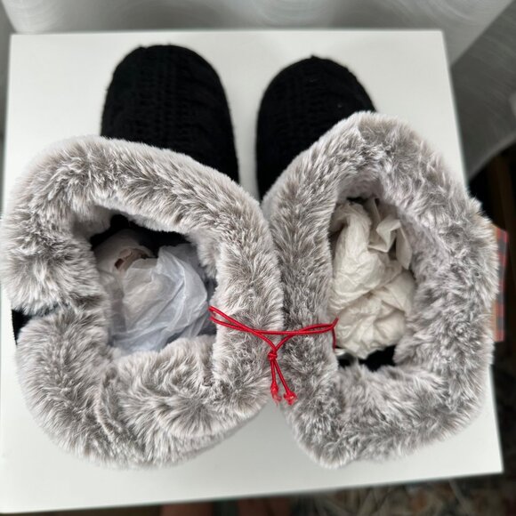 Dearfoams Women's Black & Gray Cable Knit Boot Slippers XL(11-12) - Picture 9 of 10